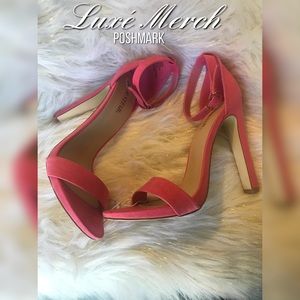 👠JustFab Kati Heeled Sandals